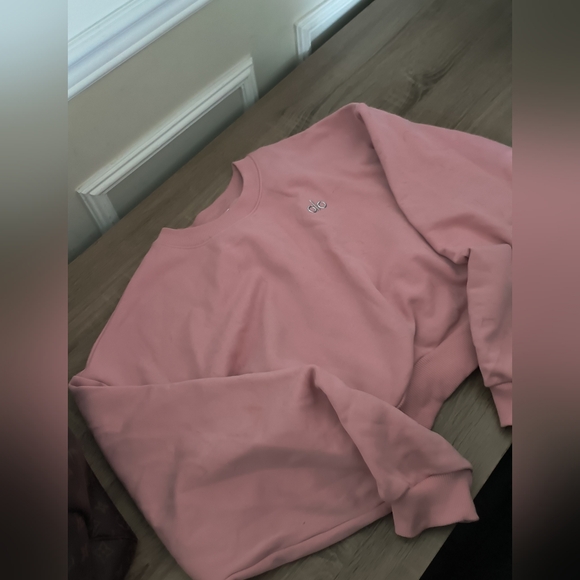ALO Yoga Pink Scoop Neck Cropped Sweater - Picture 3 of 4